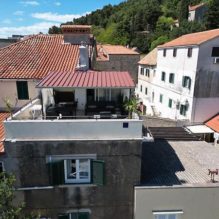 Prime Location Penthouse Apt With A Large Terrace Split Exteriör bild