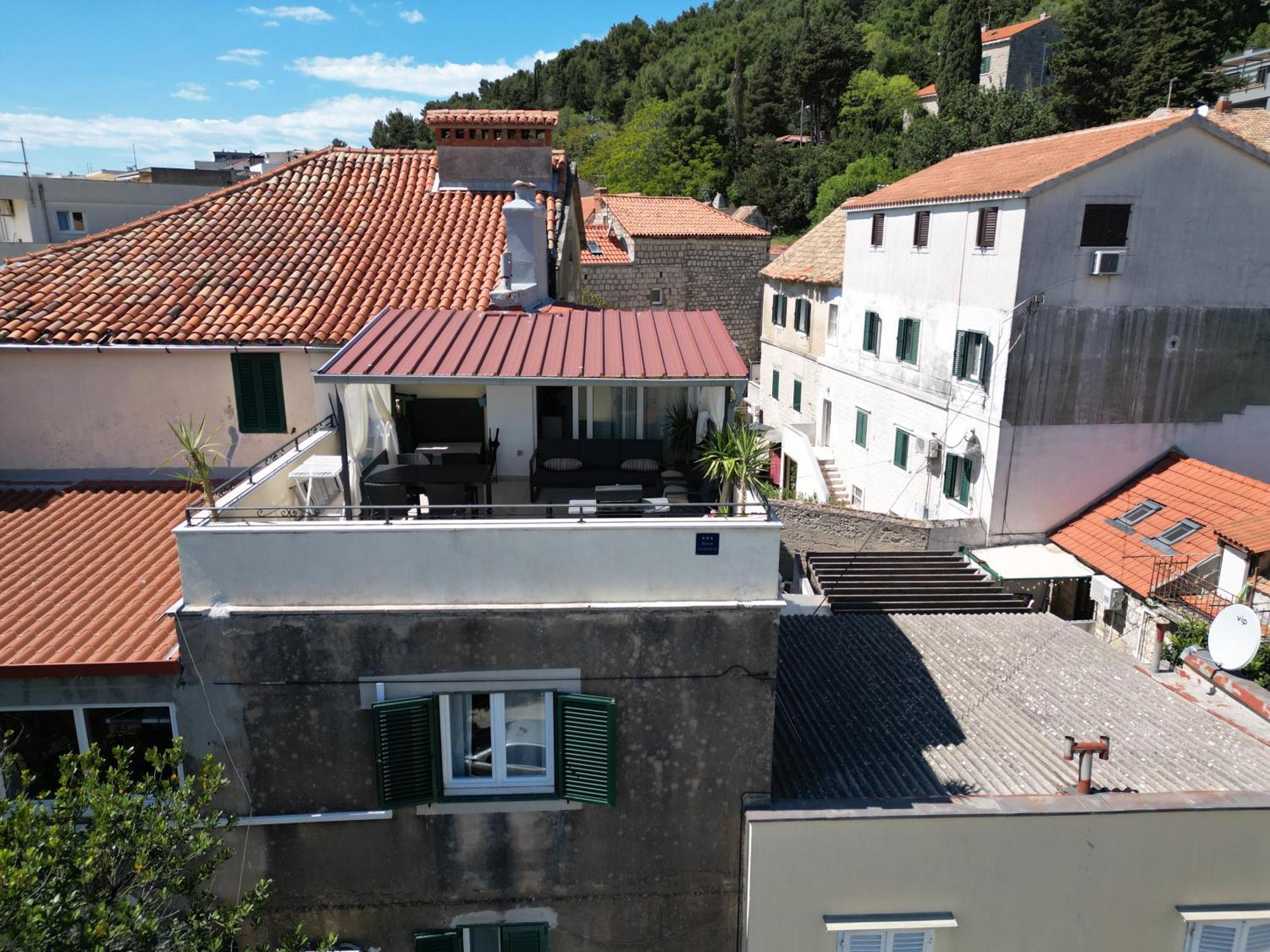 Prime Location Penthouse Apt With A Large Terrace Split Exteriör bild
